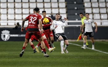Mucho respeto y ningún gol en el derbi de Burgos