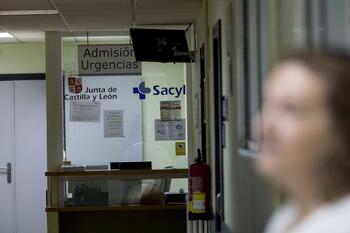 Sacyl convoca 5 plazas menos de las posibles para Enfermería