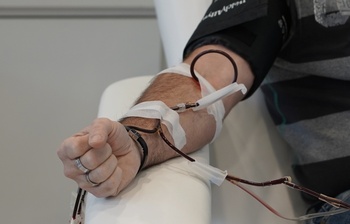 Llamamiento para donar sangre de los grupos A+, A-, 0+ y 0-