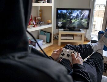 Una red de youtubers y ‘gamers’ para prevenir adicciones