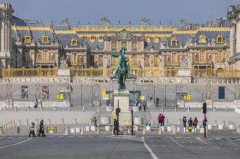 Evacúan por sexta vez en una semana el Palacio de Versalles