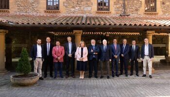 Burgos conoce los avances de Petronor con el hidrógeno verde