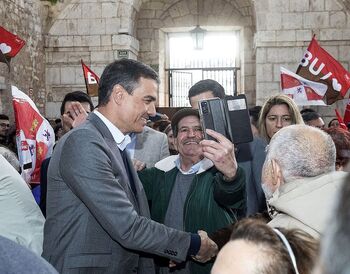 Suárez y Sicilia ven «tacticismo» en el adelanto electoral