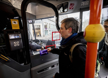 El autobús urbano recupera la cifra de viajeros prepandemia