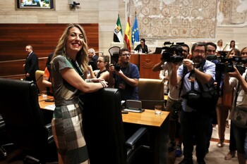 María Guardiola, investida presidenta de la Junta de Extremadura