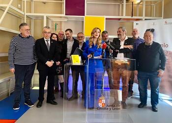 Violeta Gil gana el Premio de la Crítica de Castilla y León