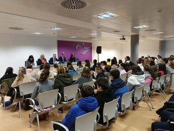162 alumnos de la Ribera participan en Planea Emprendedores