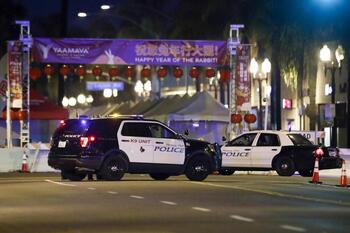 Un tiroteo en Los Ángeles deja al menos 10 muertos
