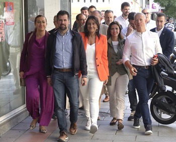 Ferraz desoye el malestar del PSOE de CyL y ratifica listas