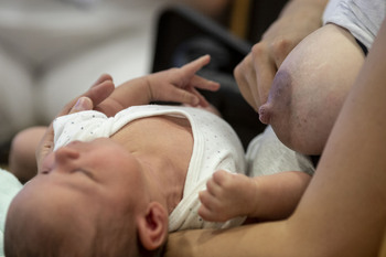 Los nacimientos arrastran un descenso del 4,2% en 7 meses