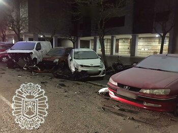 Choca contra cinco vehículos en la calle Marqués de Berlanga
