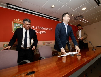 El PSOE no entiende las críticas del PP a su plan inversor