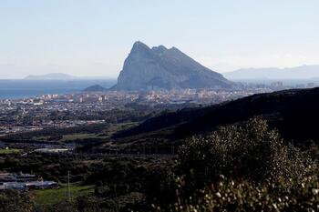 España protesta por tres incidentes en aguas próximas a Gibraltar