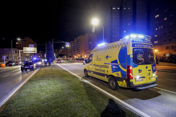 Hospitalizada una joven atropellada en la avenida Cantabria