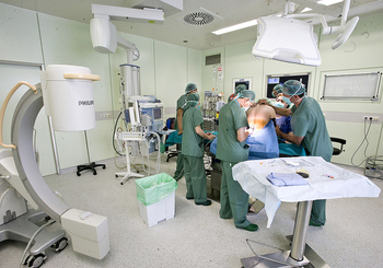 El HUBU pagará casi 1 millón por 175 cirugías de Traumatología