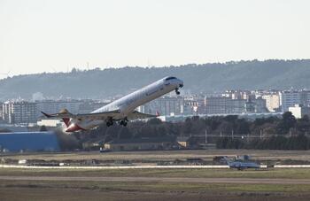 El PSOE reclama recuperar los vuelos comerciales en Villafría