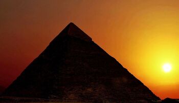 Canal historia explora la tierra de los faraones