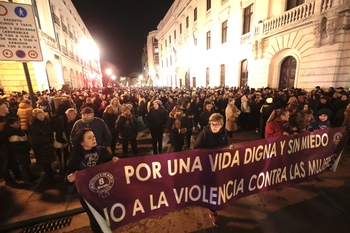 La manifestación del 8-M se parte en dos en Burgos