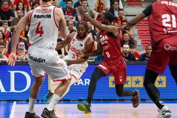 El Valencia Basket fuerza el desempate contra el UCAM Murcia