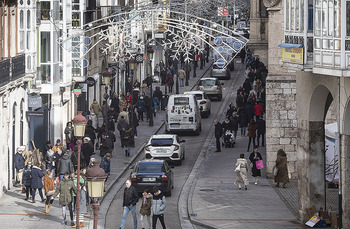 Las encuestas no paran el proyecto de la calle Santander