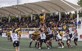 La final de la liga de rugby desborda la ilusión en Burgos