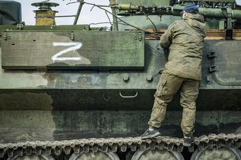 Ucrania evacúa más de una veintena de localidades en Jarkóv