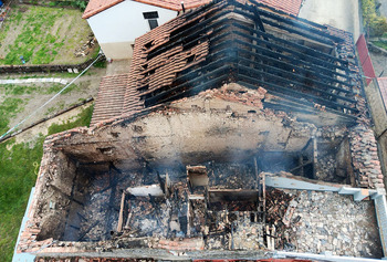 Busca un piso de alquiler tras arder su hogar en Merindades