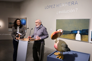 López Herrera pinta la realidad patas arriba en el Círculo