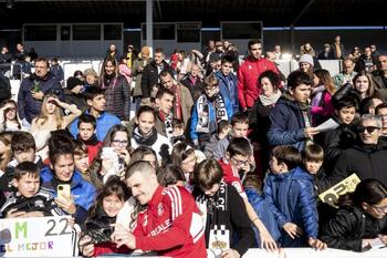 El Burgos CF abre al público el entrenamiento del día de Reyes