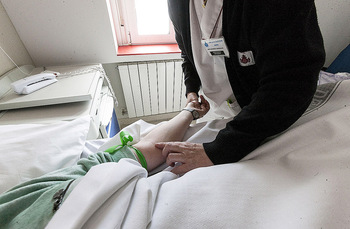 El HUBU descarta crear plazas de médico de cuidados paliativos