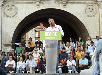 Abascal abre la campaña de las elecciones europeas en León