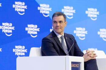 Sánchez reclama más implicación empresarial con sus políticas